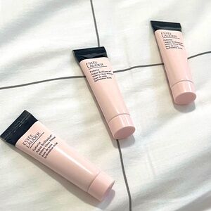 Estée Lauder 3 Futurist Aqua Brilliance™ Travel Size
Watery Glow Primer